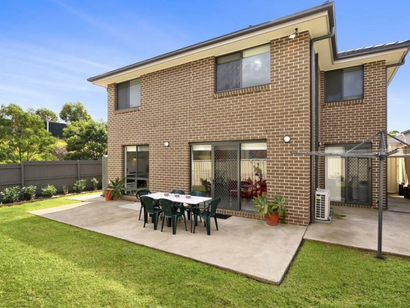 25 Boab Place, Casula NSW 2170