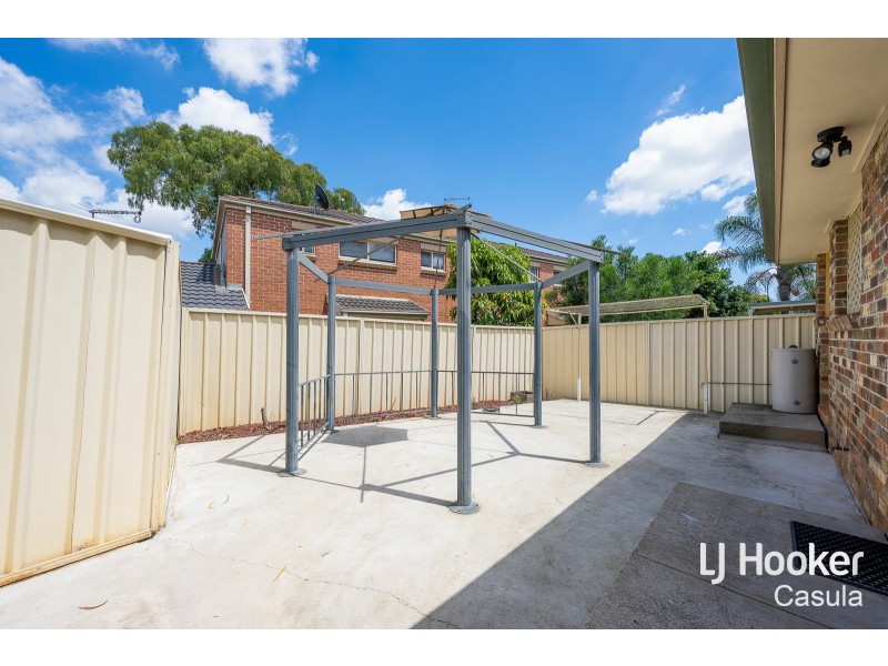 8/20 Myall Road, Casula NSW 2170