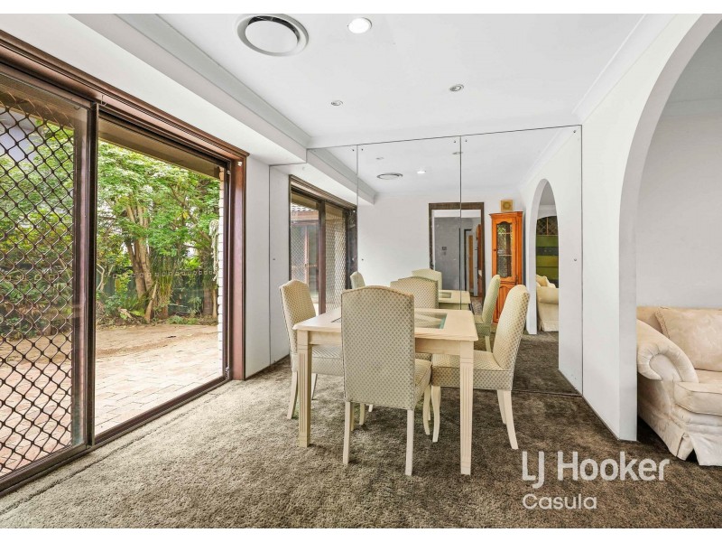 2 Santiago Place, Seven Hills NSW 2147