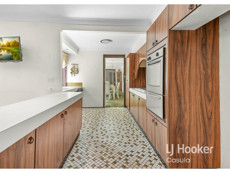 2 Santiago Place, Seven Hills NSW 2147