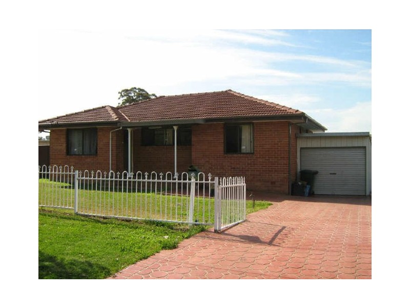 23 Gibson Avenue, Casula NSW 2170