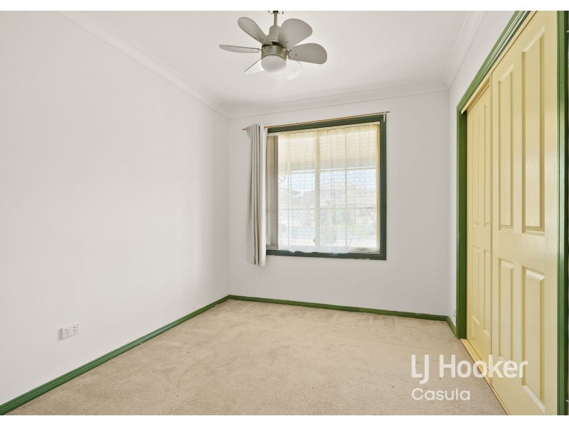 16 Fernleaf Court, Wattle Grove NSW 2173