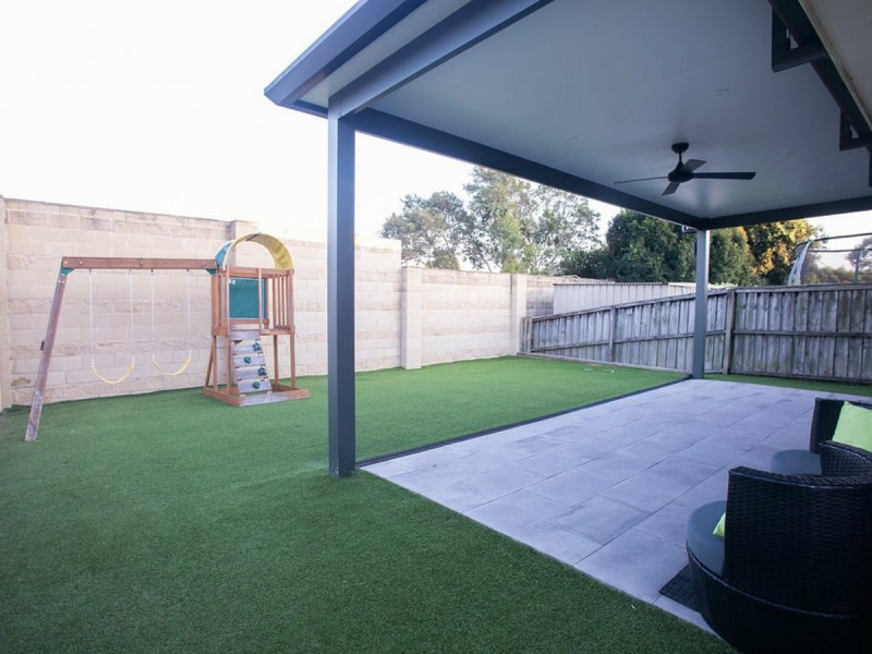 19 Magnolia Close, Casula NSW 2170