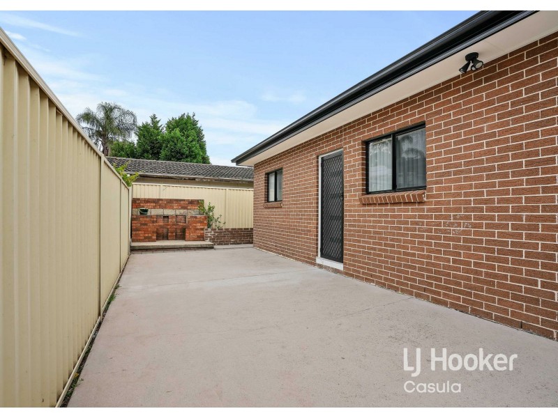 6 Craig Street, Smithfield NSW 2164