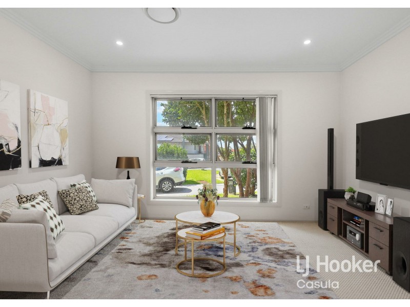 9 Wright Place, Casula NSW 2170