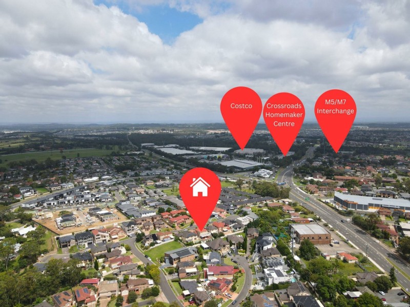 2B Streeton Place, Casula NSW 2170