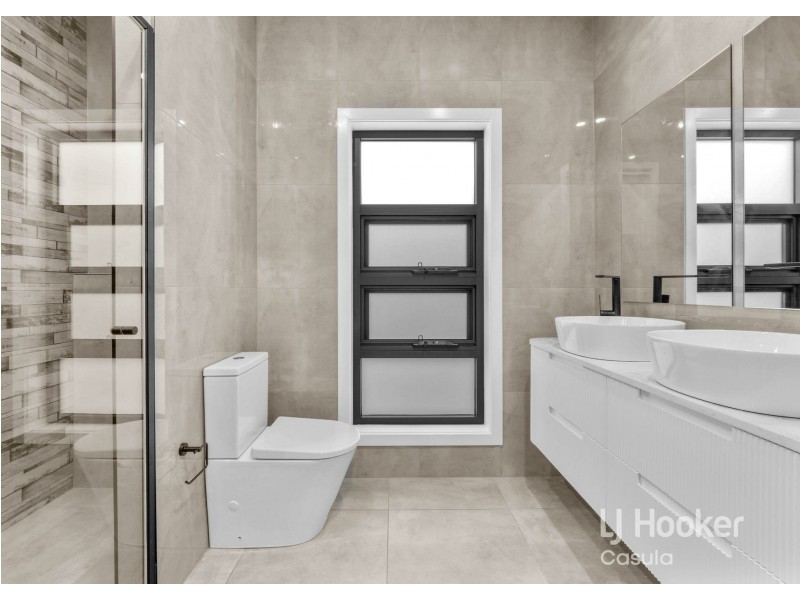 72 Skipton Lane, Prestons NSW 2170