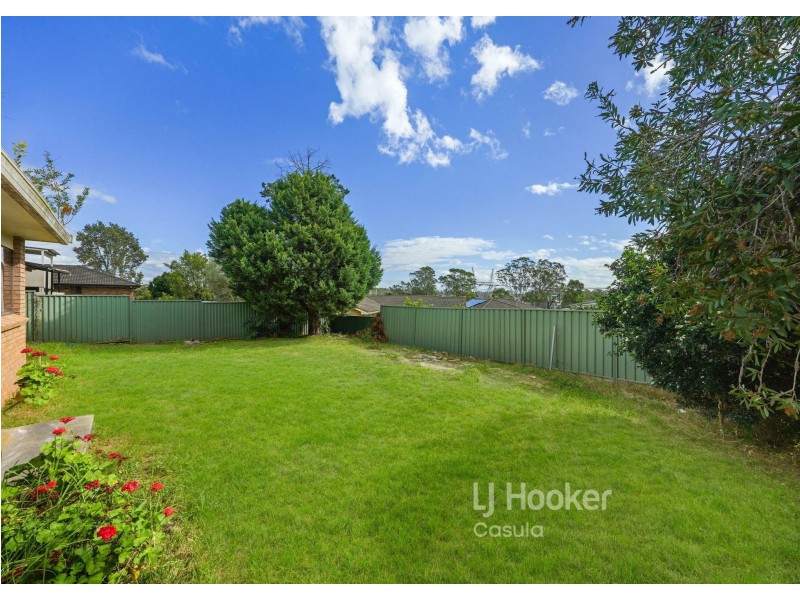 14 Harrow Road, Glenfield NSW 2167