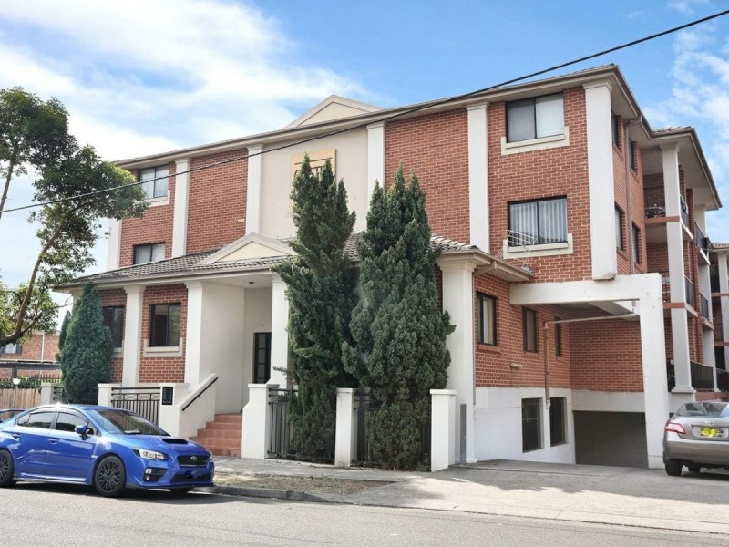 18/96-98 Castlereagh Street, Liverpool NSW 2170