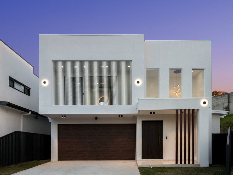 2 Split Close, Prestons NSW 2170