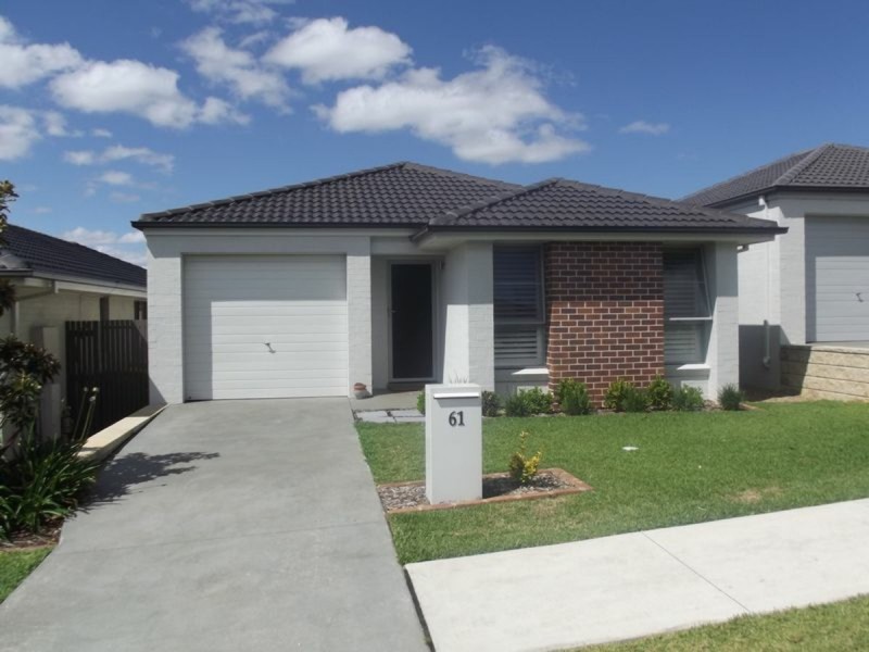 61 Eleanor Drive, Glenfield NSW 2167
