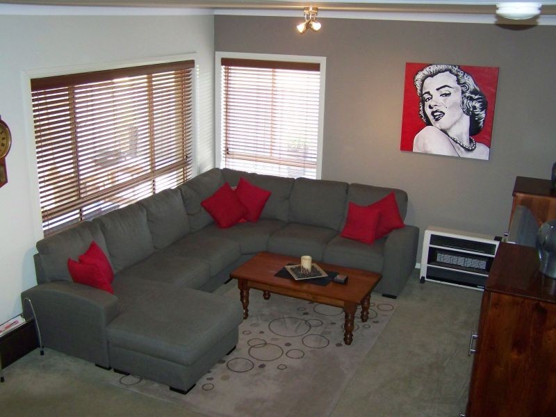 34 Roth St, Casula NSW 2170