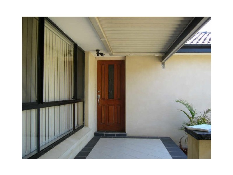 24 Grose Ave, Lurnea NSW 2170