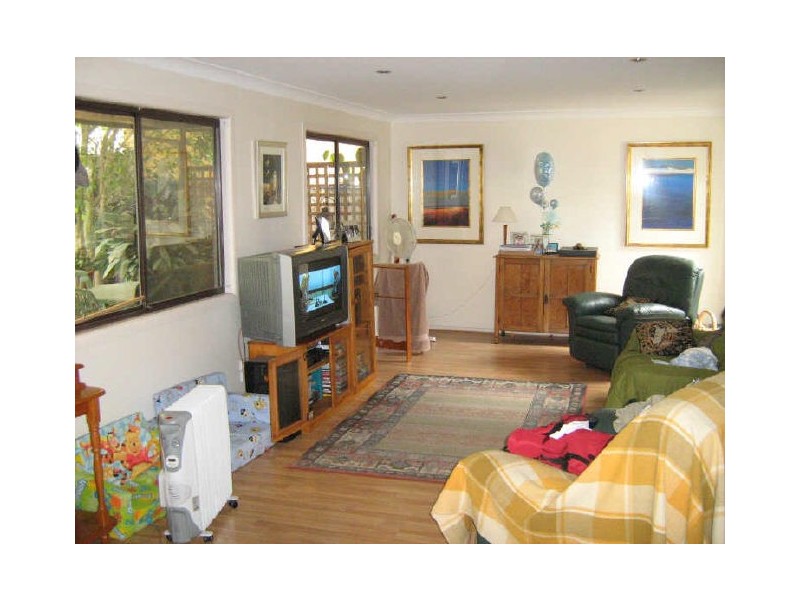 8 Casula Road, Casula NSW 2170