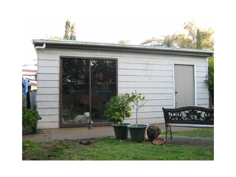 8 Casula Road, Casula NSW 2170