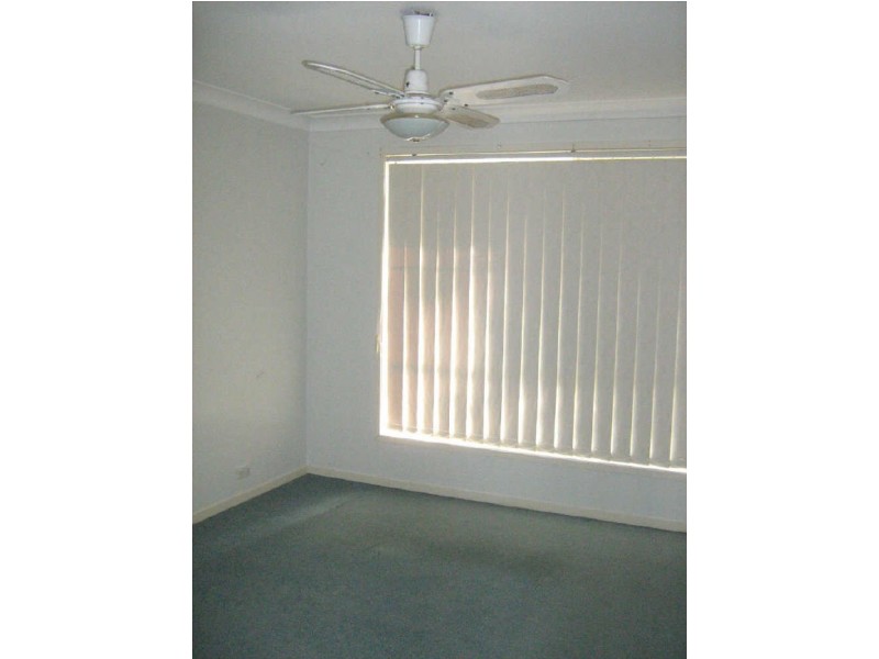 10 Trainer Ave, Casula NSW 2170