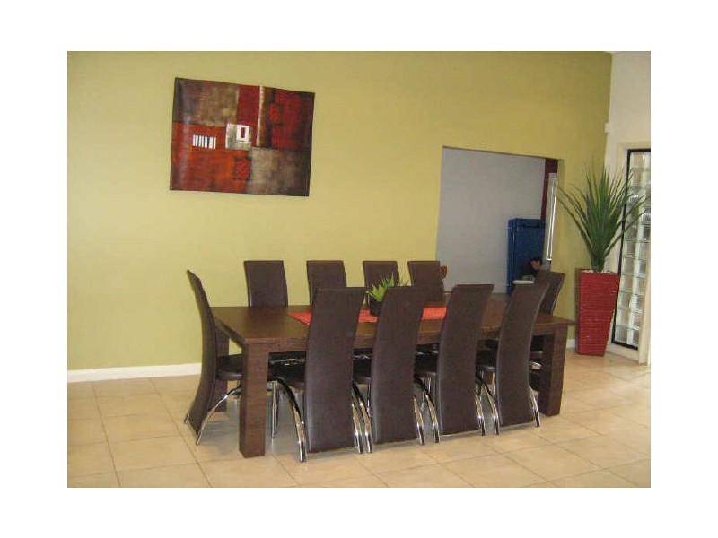 7 Pecan Pl, Casula NSW 2170