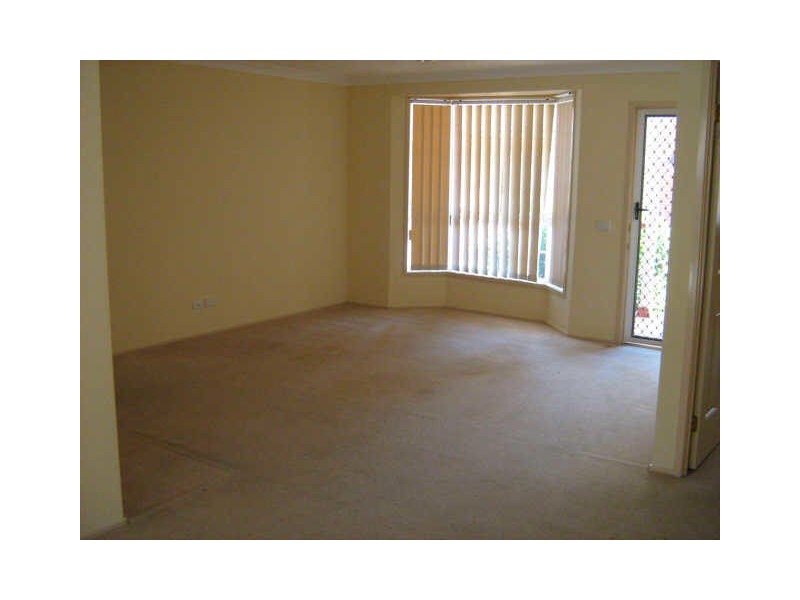 9/31 Holland Crescent, Casula NSW 2170