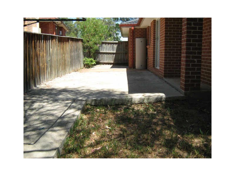 9/31 Holland Crescent, Casula NSW 2170