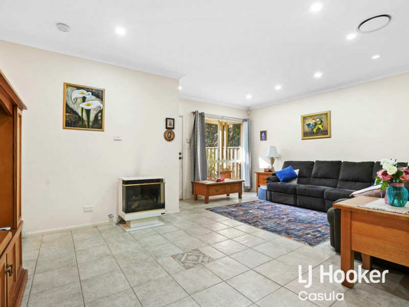 3B Slessor Road, Casula NSW 2170