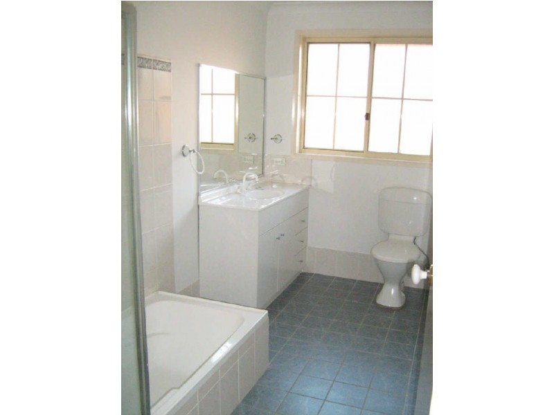 7/142 Heathcote Road, Hammondville NSW 2170