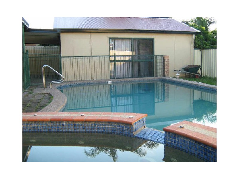 38 Jacaranda Crescent, Casula NSW 2170