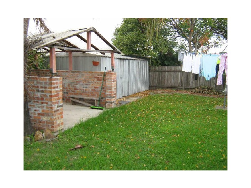 19 Jabiru St, Green Valley NSW 2168