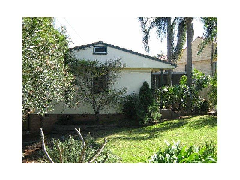 21 Ayrshire St, Busby NSW 2168