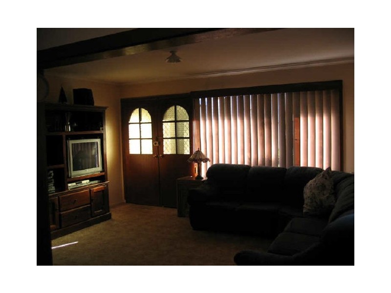 21 Ayrshire St, Busby NSW 2168