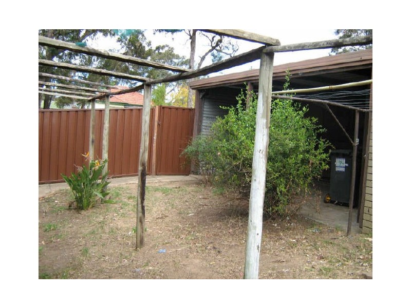 4/74-78 Parliament Road, Macquarie Fields NSW 2564