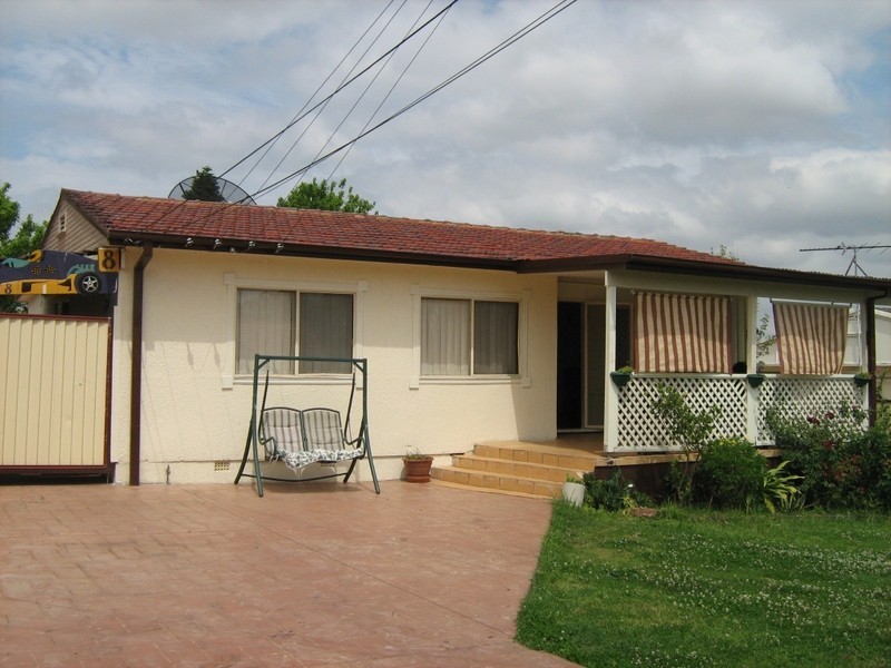 16 Ayrshire St, Busby NSW 2168