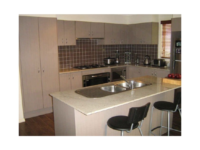 3A Shute Way, Casula NSW 2170