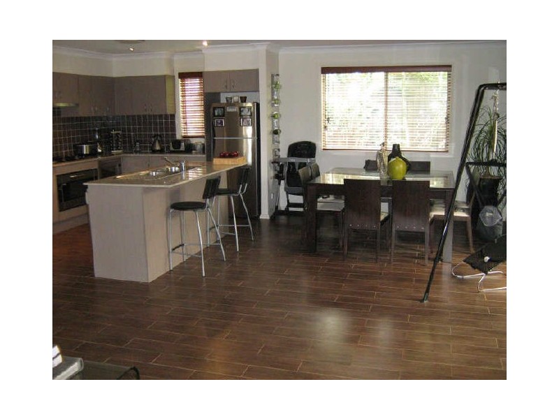 3A Shute Way, Casula NSW 2170