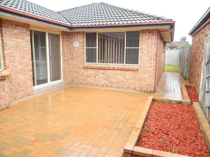 23 Brickendon Crt, Wattle Grove NSW 2173
