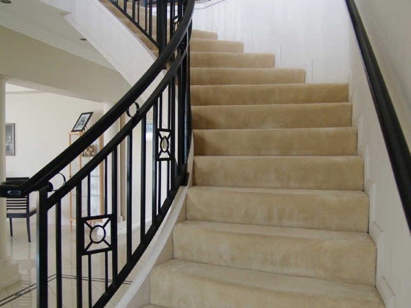 9 Streeton Pl, Casula NSW 2170