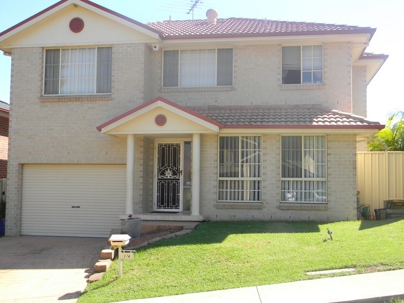 17a Gilmore Rd, Casula NSW 2170