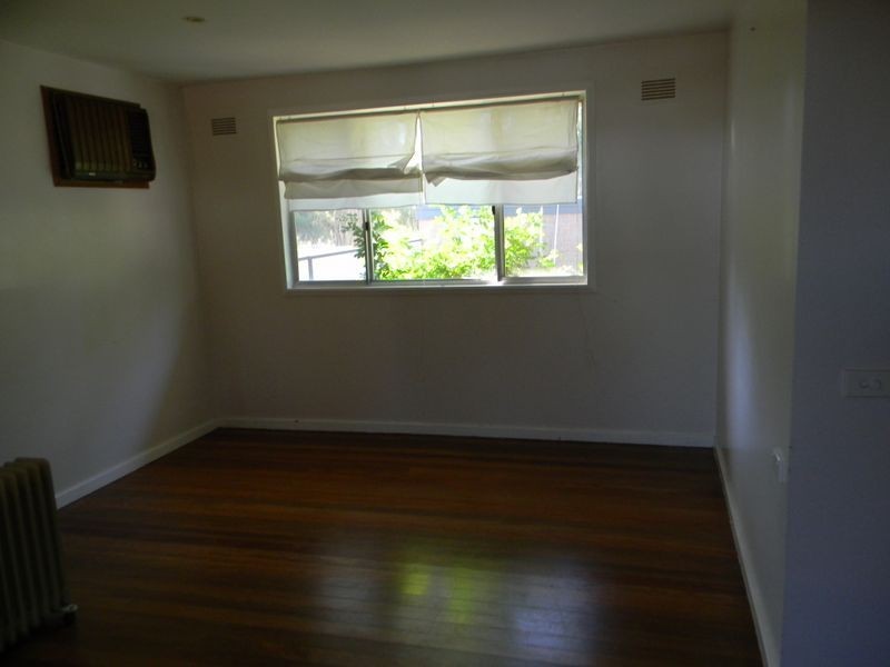 86 Meehan Ave, Hammondville NSW 2170