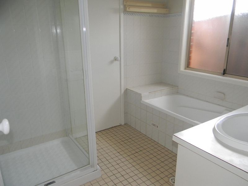 65 A Keppel Crt, Hinchinbrook NSW 2168