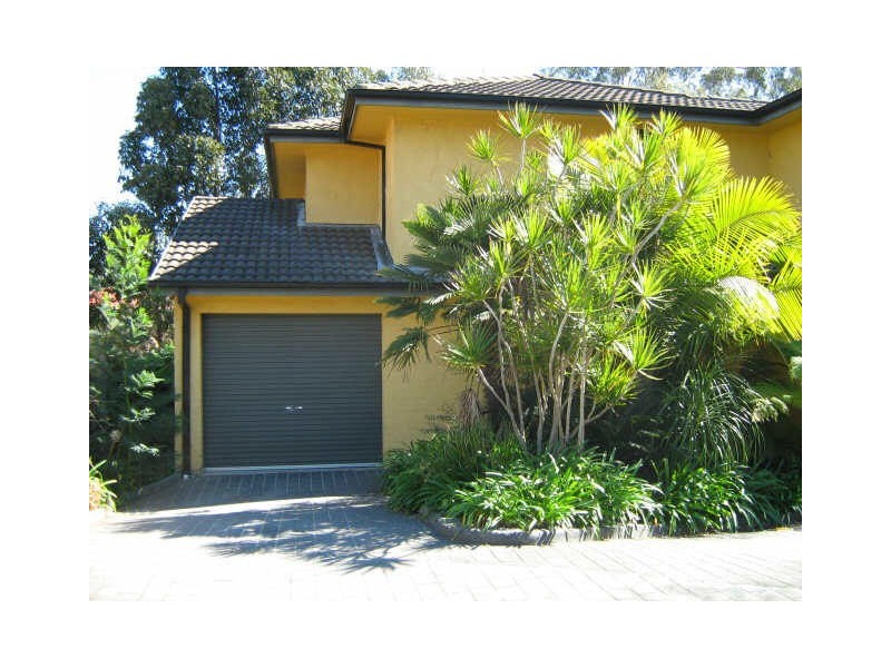 11A Hans Place, Casula NSW 2170