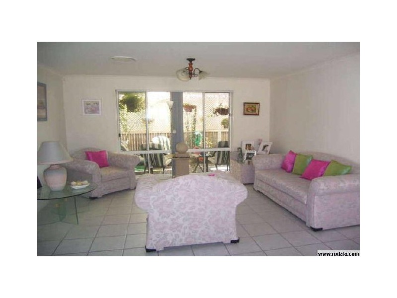 6 Mollymook Street, Prestons NSW 2170