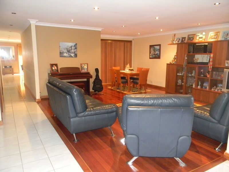 7 Partridge Avenue, Hinchinbrook NSW 2168