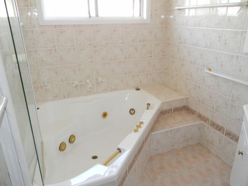 51 Alderson Ave, Liverpool NSW 2170