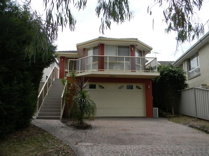 15b Harpur Pl, Casula NSW 2170