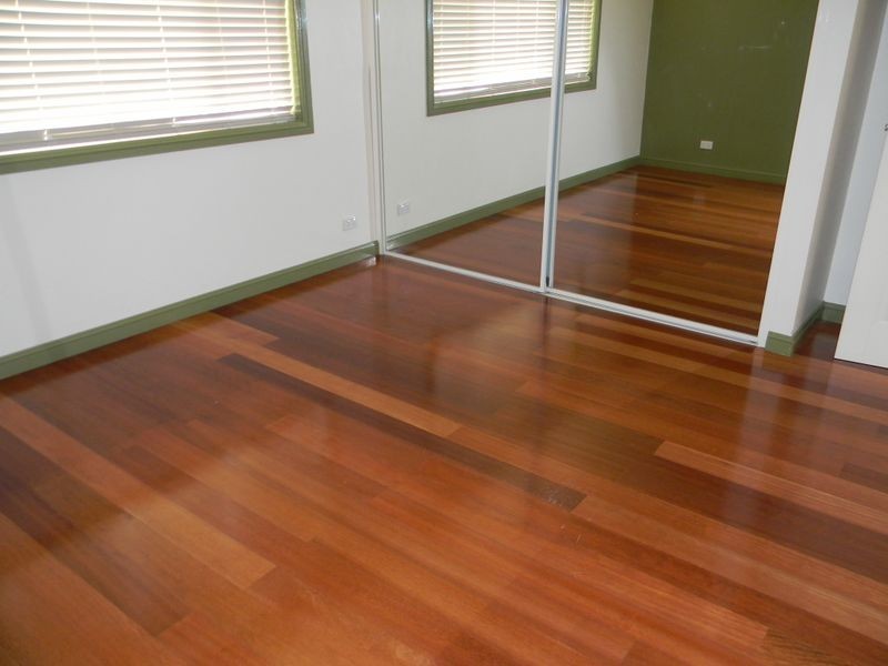 15b Harpur Pl, Casula NSW 2170