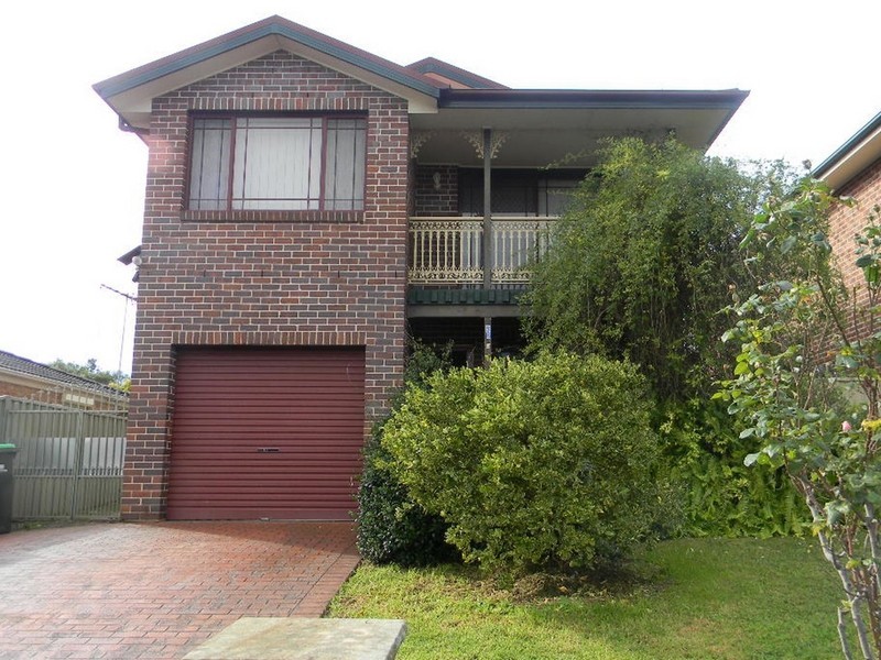 9 B Kurrajong Rd, Casula NSW 2170