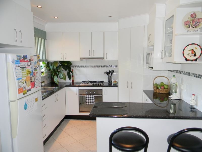 60 St. Andrews Blvde, Casula NSW 2170