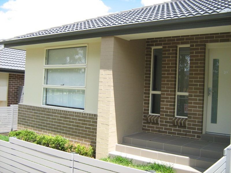 21 Conway Ave, West Hoxton NSW 2171