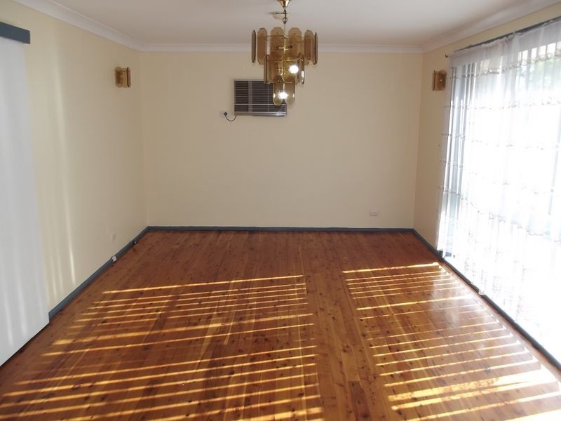 Ingleburn NSW 2565