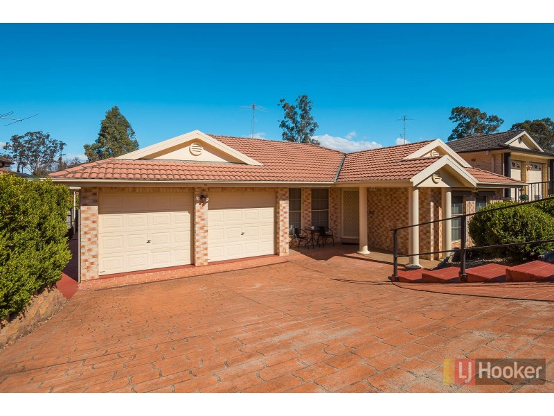12 Harpur Place, Casula NSW 2170