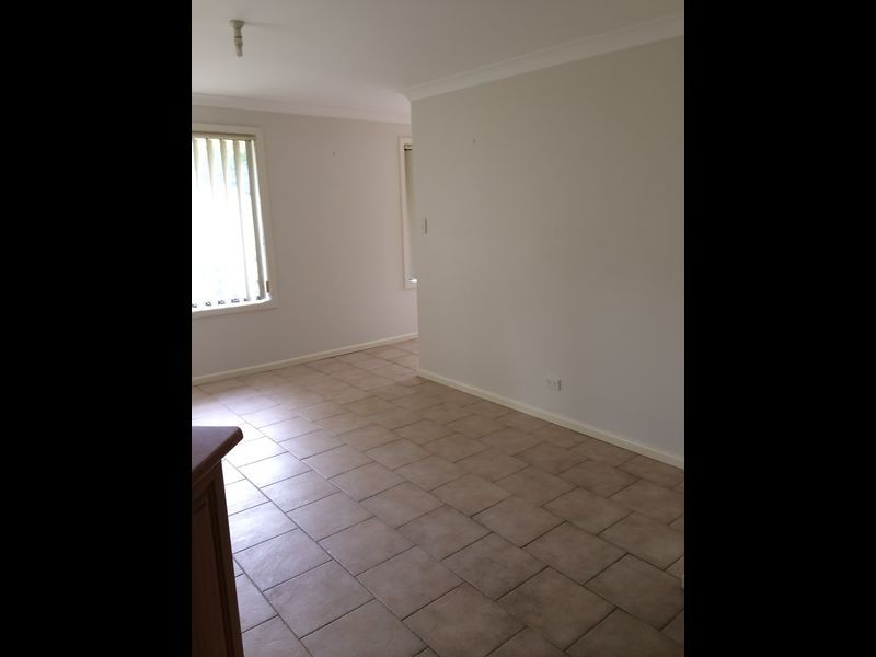 3/8 Boldrewood Ave, Casula NSW 2170